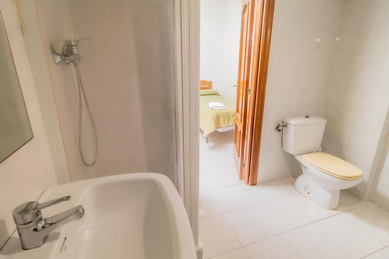 Hostal - Restaurante La Buena Villa By Vivere Stays Villalonquéjar Екстериор снимка