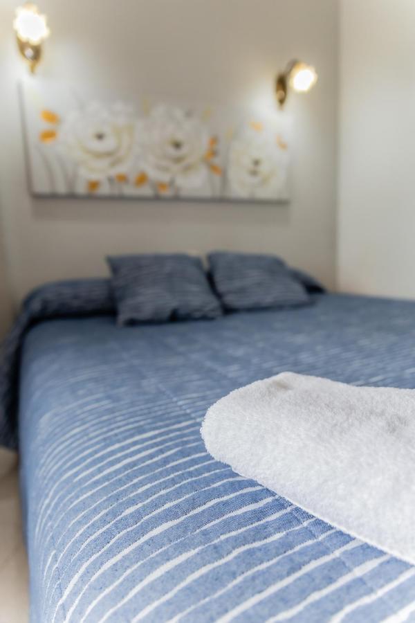 Hostal - Restaurante La Buena Villa By Vivere Stays Villalonquéjar Екстериор снимка