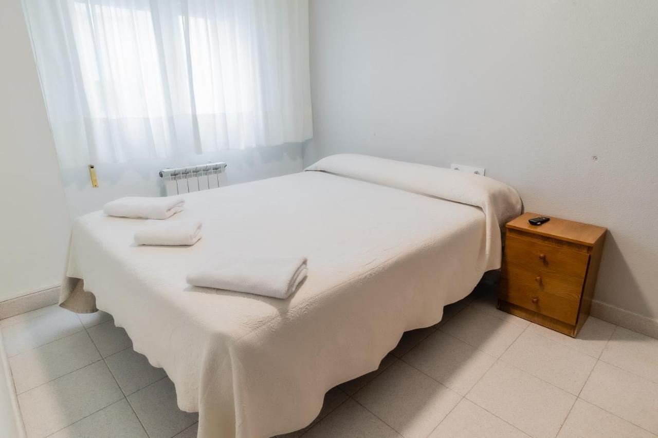 Hostal - Restaurante La Buena Villa By Vivere Stays Villalonquéjar Екстериор снимка